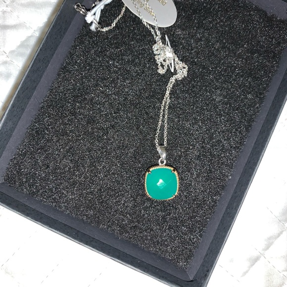 Emerald Green Necklace - Picture 6 of 8